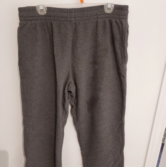 Fila jogging track suit - Picture 2 of 4